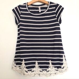 Navy blue and white striped lace flowy tunic top size small
